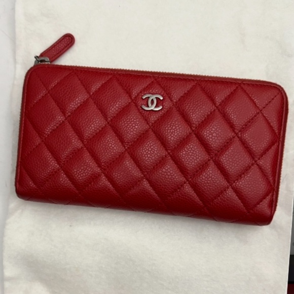 AUTH - Chanel Quilted Caviar Leather Zip around Long Wallet - Red - Good Used - Picture 4 of 16
